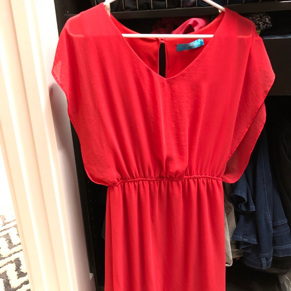 Flutter sleeve dress
